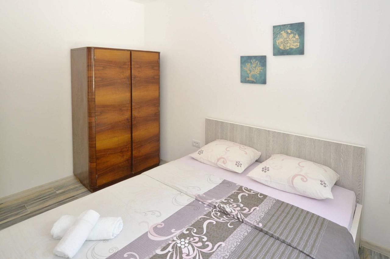 J & P Apartments Orahovac Kotor Exterior foto